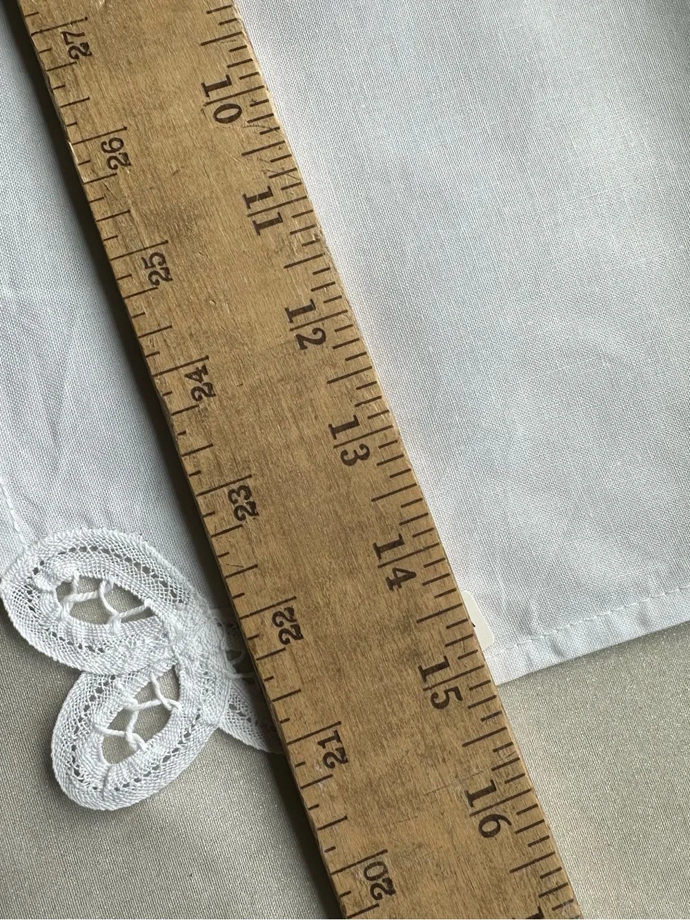 Set of 12 Vintage White 100% Cotton Battenberg Lace Napkins 15”x15” Classic NWT